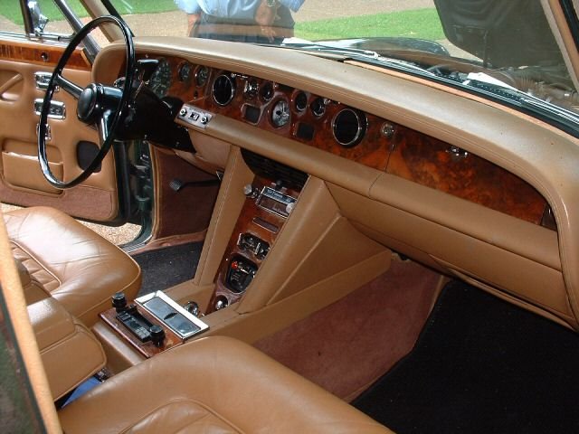 Rolls-Royce Silver Shadow SRC18315 uit 1974